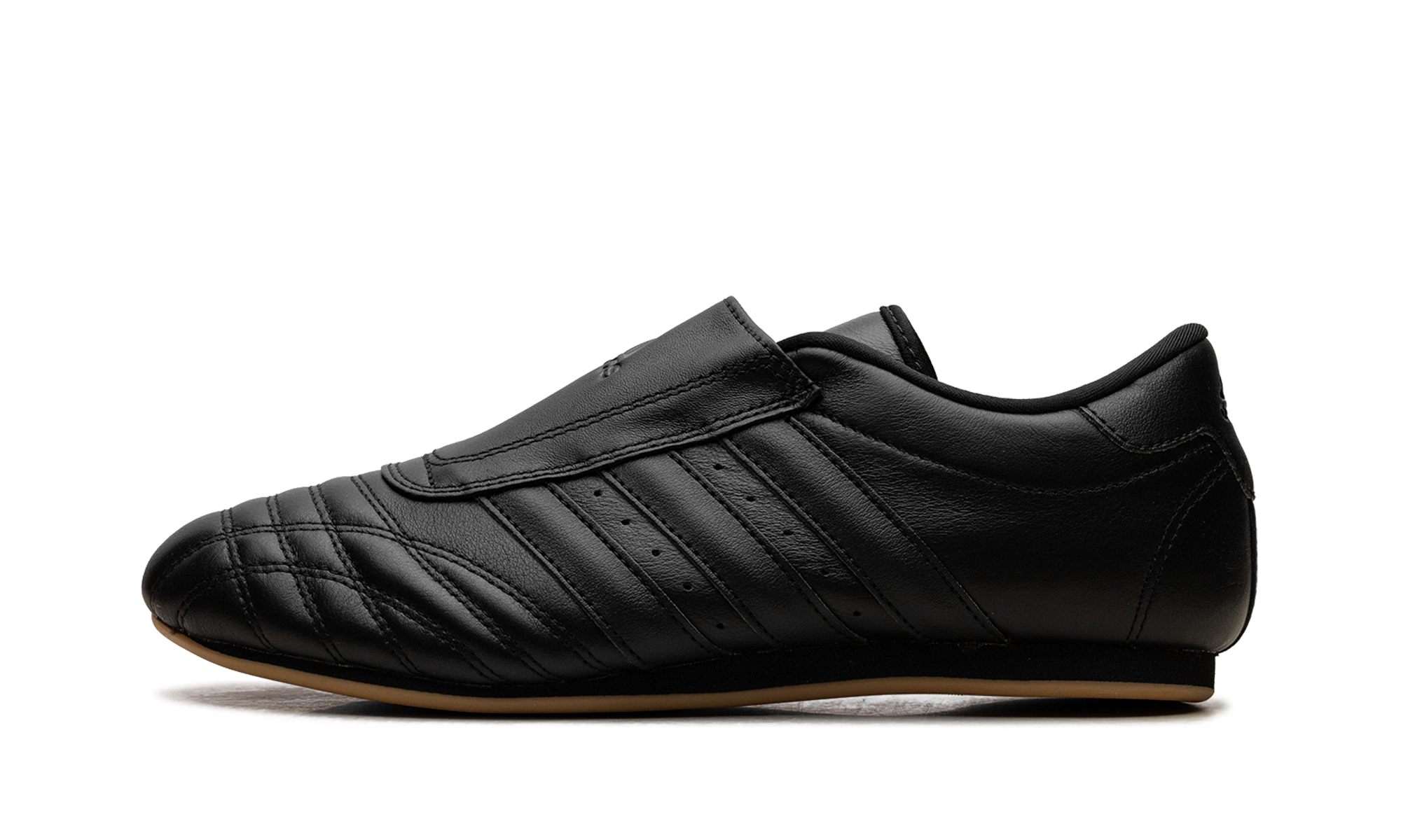 Taekwondo "Core Black / Core Black / Gum" JS4011